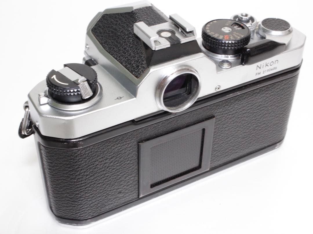 【超極上品】Nikon FM 一眼レフカメラ シルバー