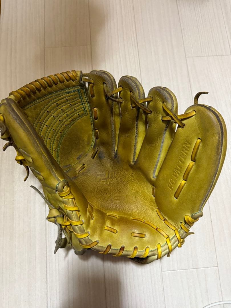 匿名発送　　プロステイタス硬式投手用グローブ