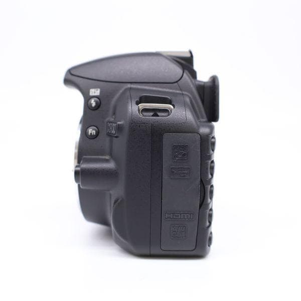 ショット数1,785！■ほぼ新品■ NikonD3100