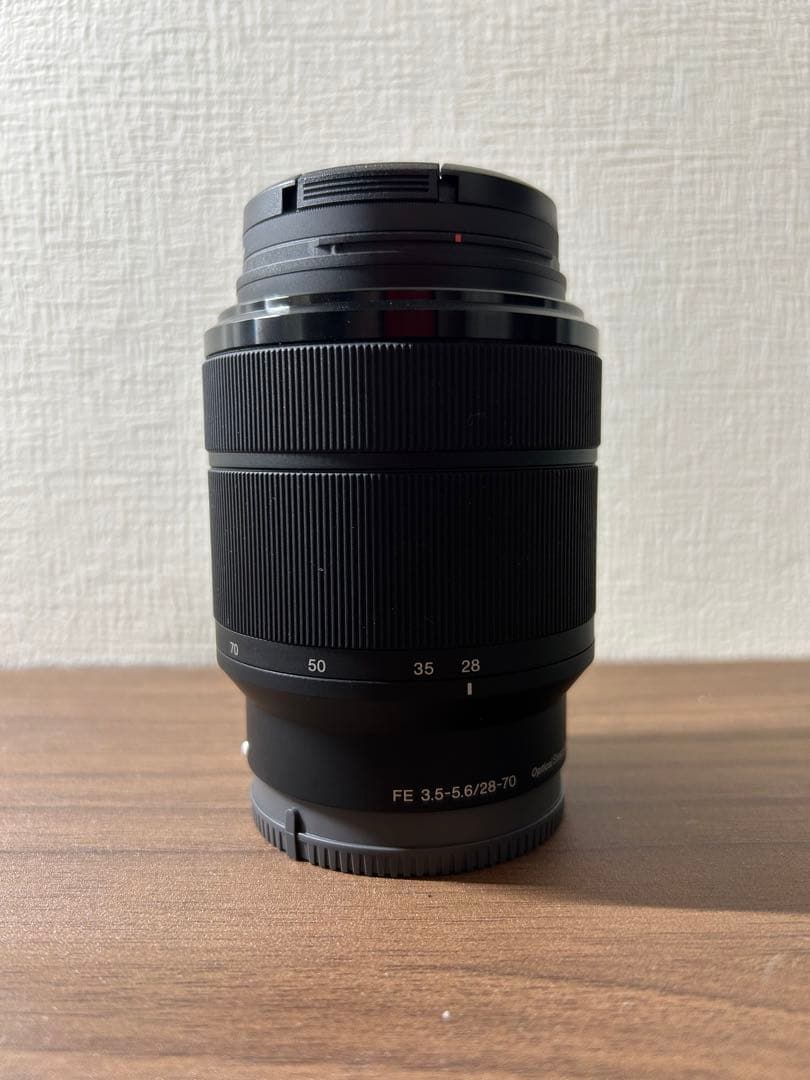 Sony FE 3.5-5.6/28-70 ズームレンズ