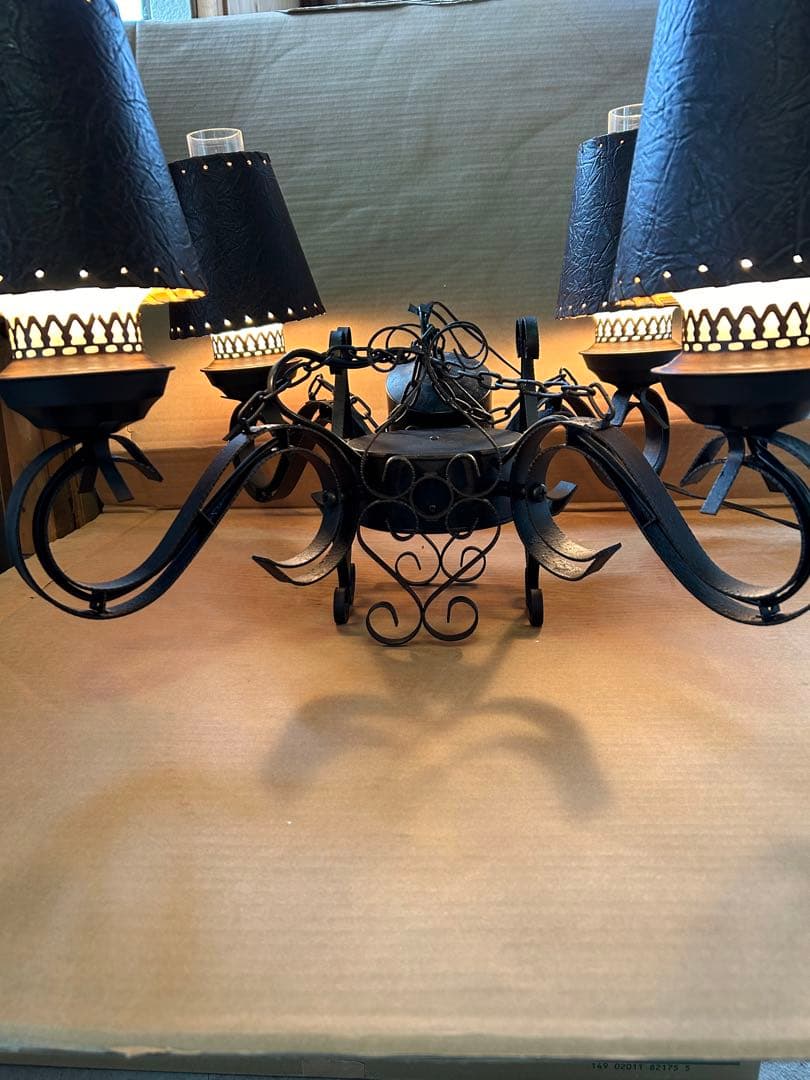 昭和レトロ　大正ロマン　アンティーク　塗装リペア品　動作確認　4灯照明　中古品