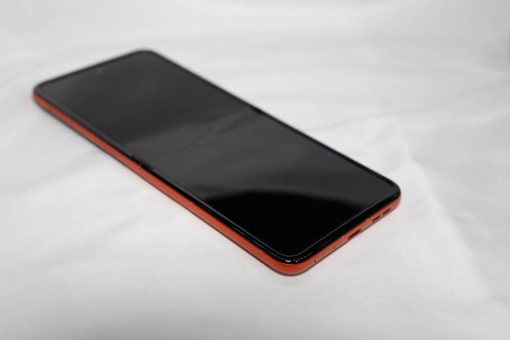 motorola razr 50 オレンジ 12G+512G