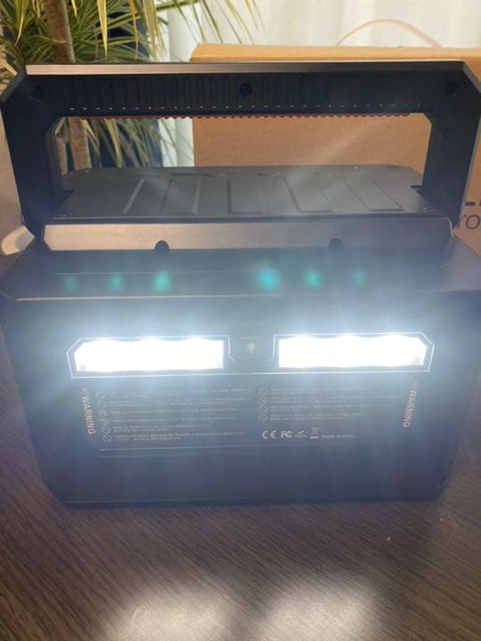 ポータブル　電源　バッテリー