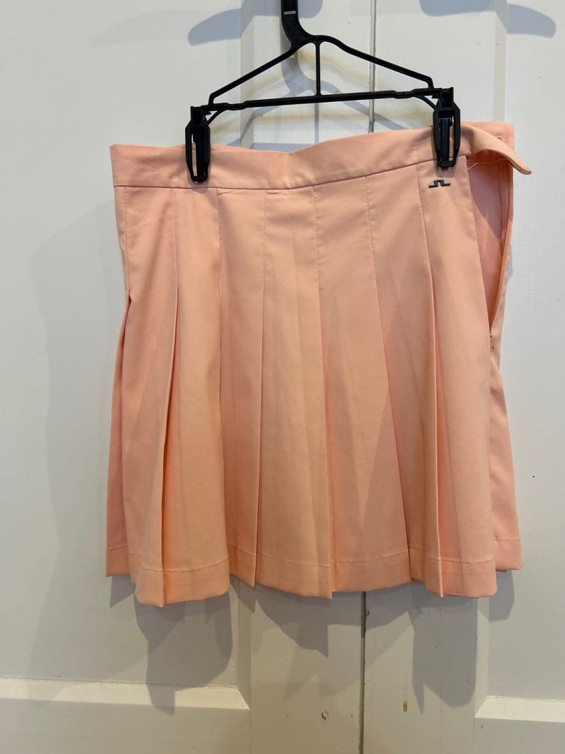 リンドバーグ上下ゴルフ2着セット　セーターとスカートピンクM上品可愛い暖かいお得