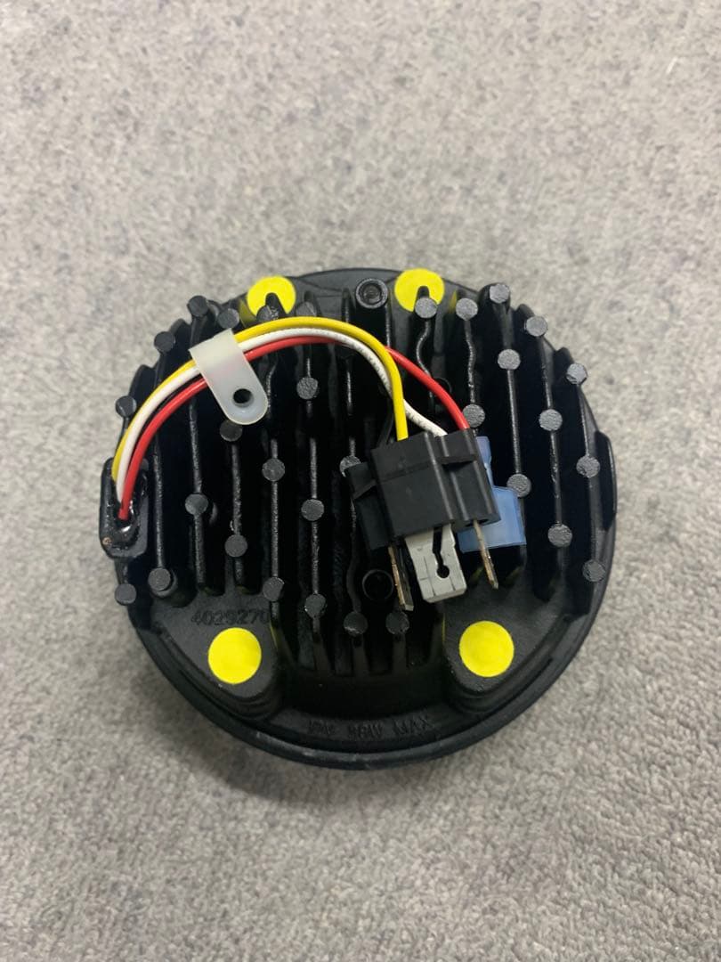 ハーレー　純正アクセサリー　LEDヘッドライト 67700145A