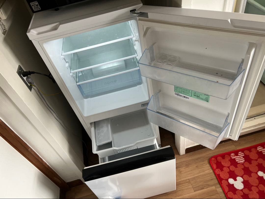 冷蔵庫 2022年製ハイセンスHR-D1304 135L【送料・設置無料】