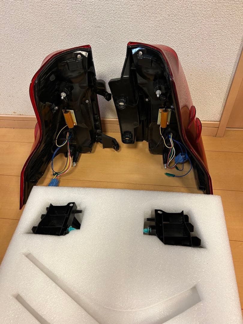 〈美品〉ヴァレンティテールランプ（プラド）