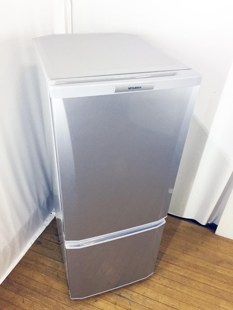 30日迄！送料無料★三菱 146L 冷蔵庫【MR-P15S-S】