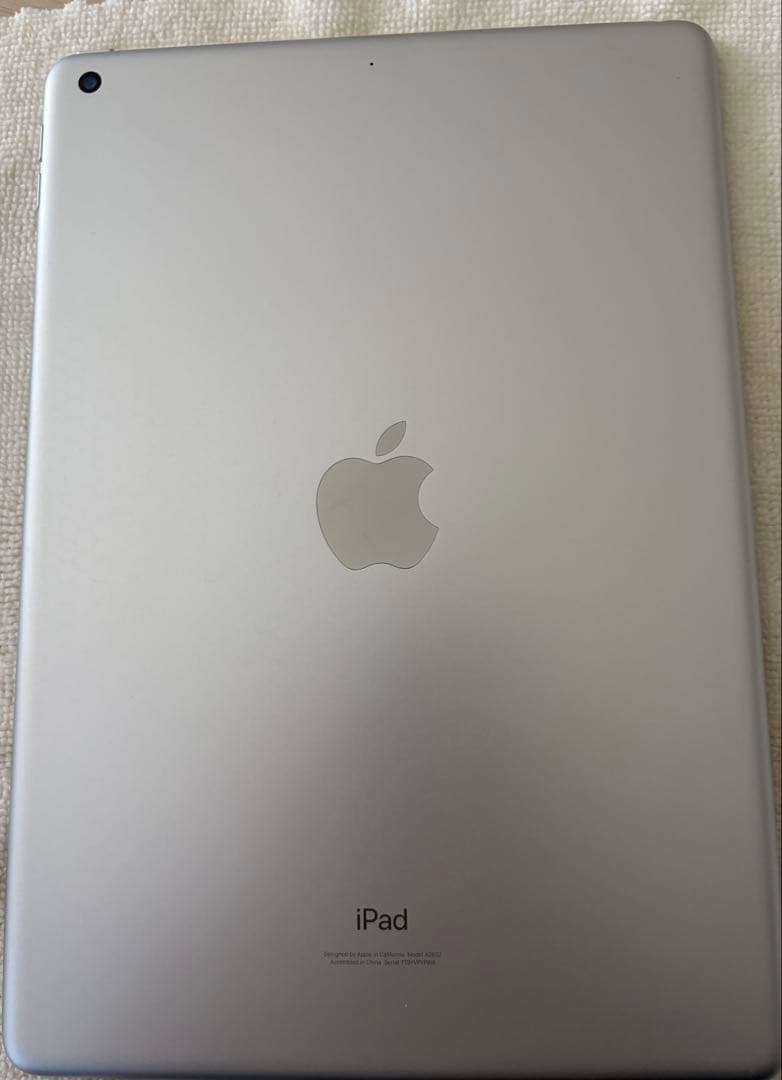 Apple iPad 第9世代 64gb Wi-Fiモデル　おまけ付き