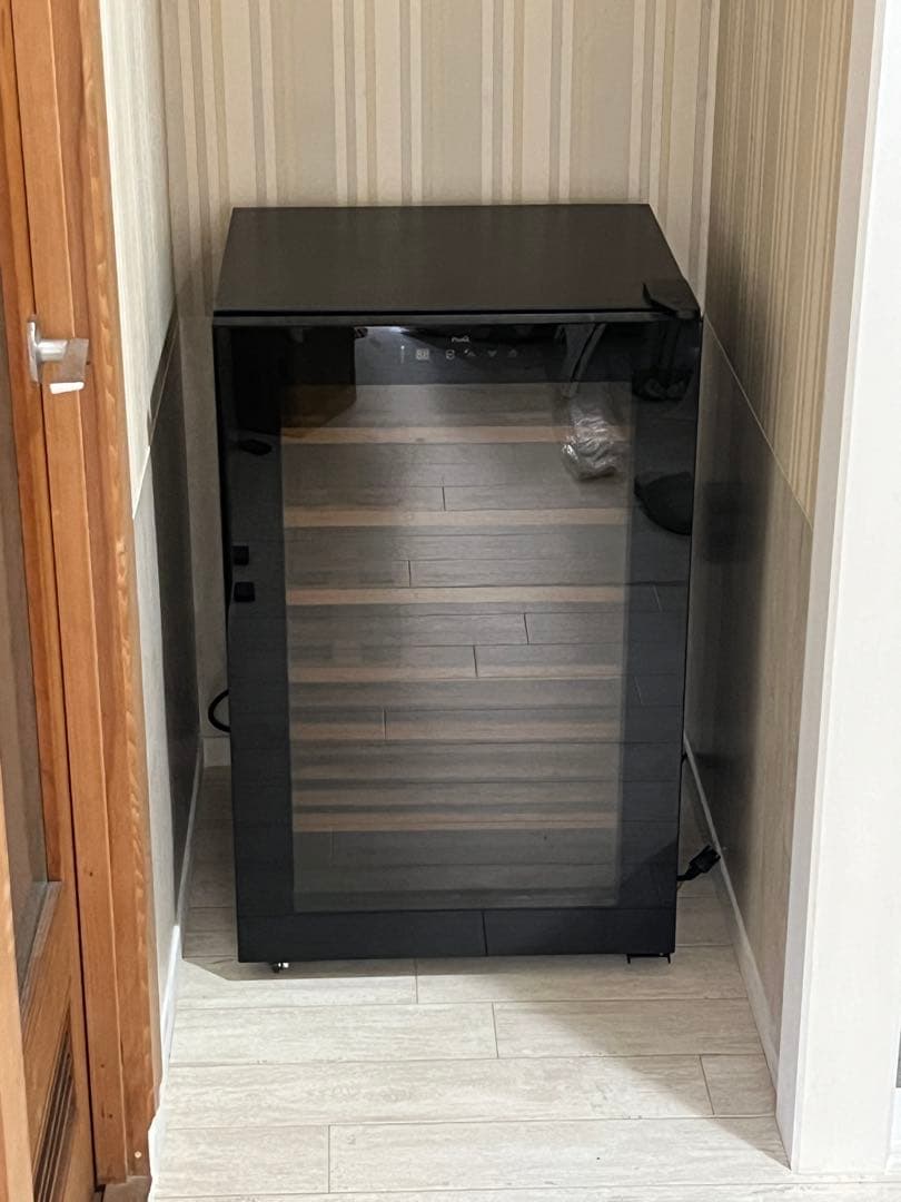 PlusQ ワインセラー　31本収納 コンプレッサー式　PWC-031C
