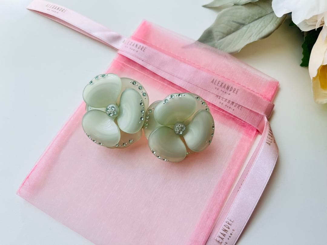 アレクサンドルドゥパリ　双子　カメリア　バレッタ　グリーン