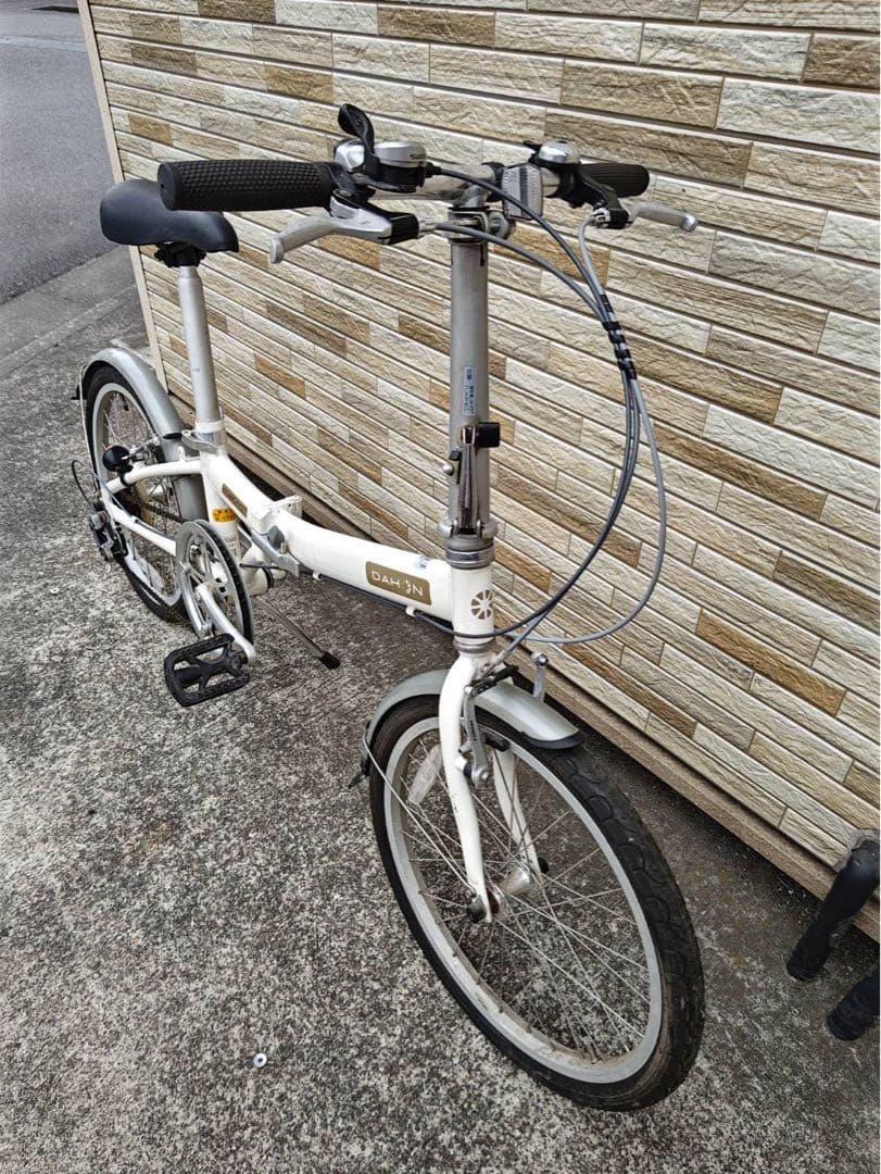 ひろ　中古 ダホン DAHON 折り畳み 20インチ 防犯登録
