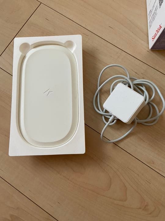 iXpand ワイヤレスチャージャー ワイヤレス充電器　256GB iPhone