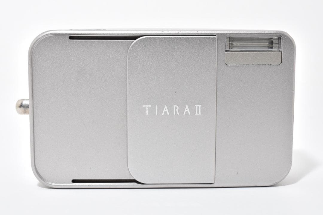 フジフィルム　TIARA II コンパクトフィルムカメラ