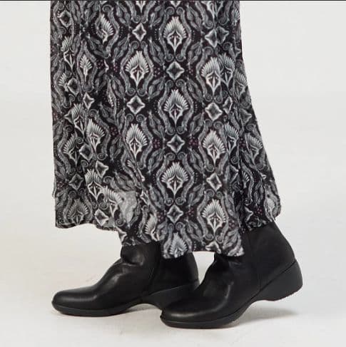 fitfit 新品24.5cm ◆ソフトレザーブーツ900 （ブラック）