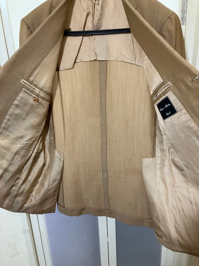 最終値下げ・美品・サルトリア アットリーニ 高級紳士服サンドベージュ柄イタリア製