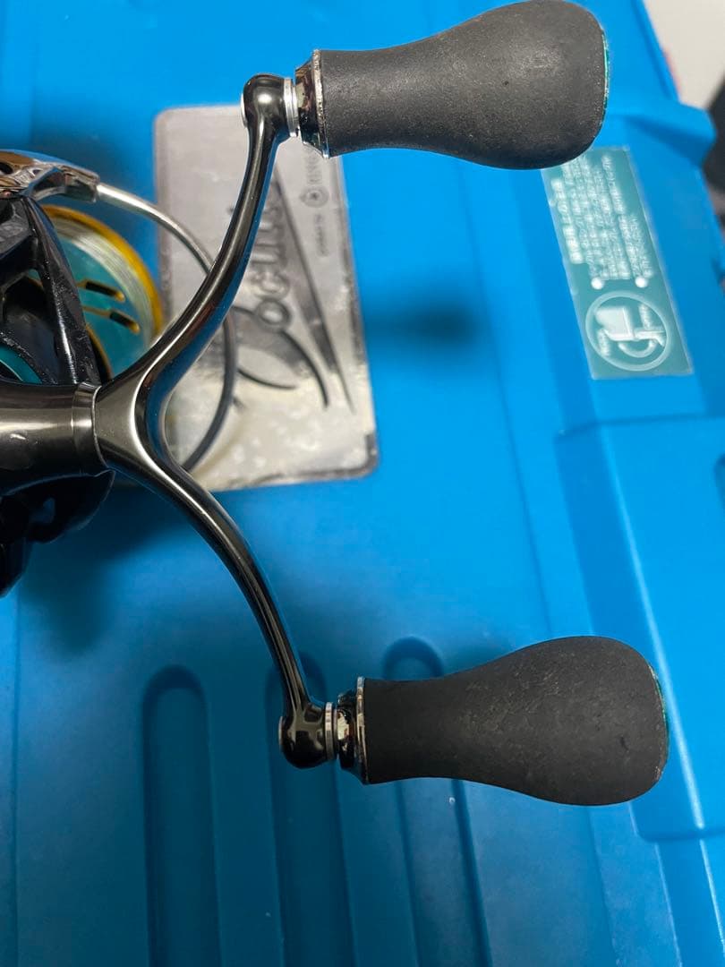 エメラルダスリール　2500番