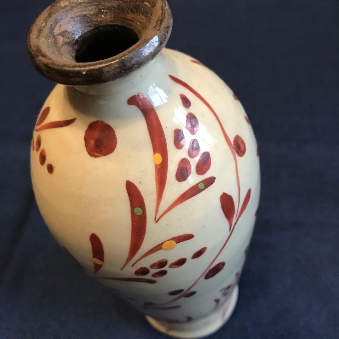 赤絵のやちむんの花瓶　花器　壺　沖縄　ガーデニング　ガーデン雑貨