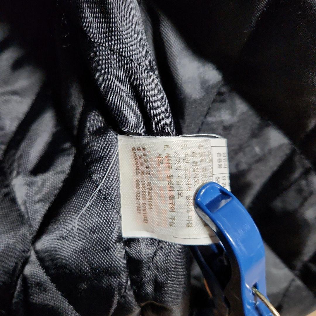 adidas　アディダス　珍しいナイロンセットアップ　キルティングライナー