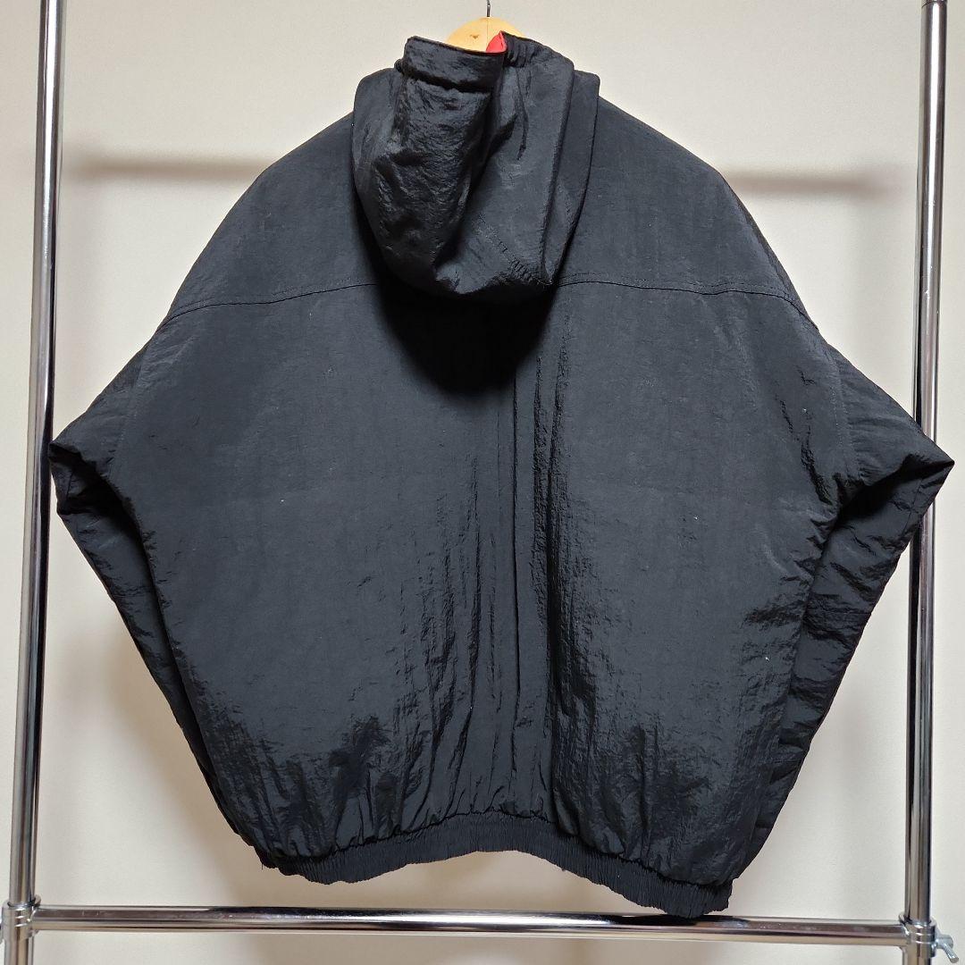 adidas　アディダス　珍しいナイロンセットアップ　キルティングライナー