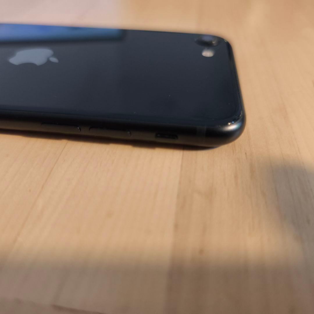 【極美品】iPhone SE3 128GB SIMフリー 純正バッテリー100%