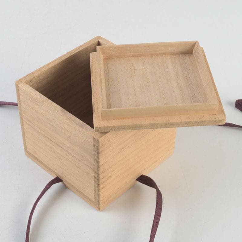 茶道具　高崎秋峰作　螺鈿装飾　扇面蒔絵　内銀溜　平棗　共布共箱　V　9695