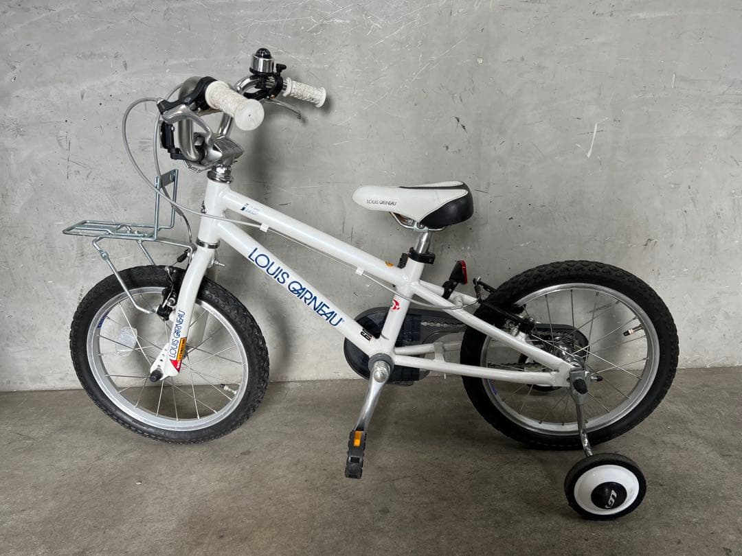 子供用自転車　louis garneauルイガノ ジュニア 補助輪付