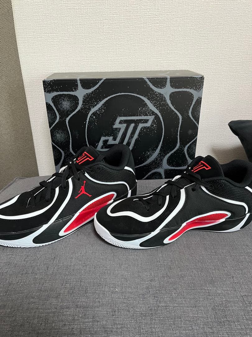 【最終値下げ】テイタム4 Jordan バスケットボールシューズ ブラックレッド