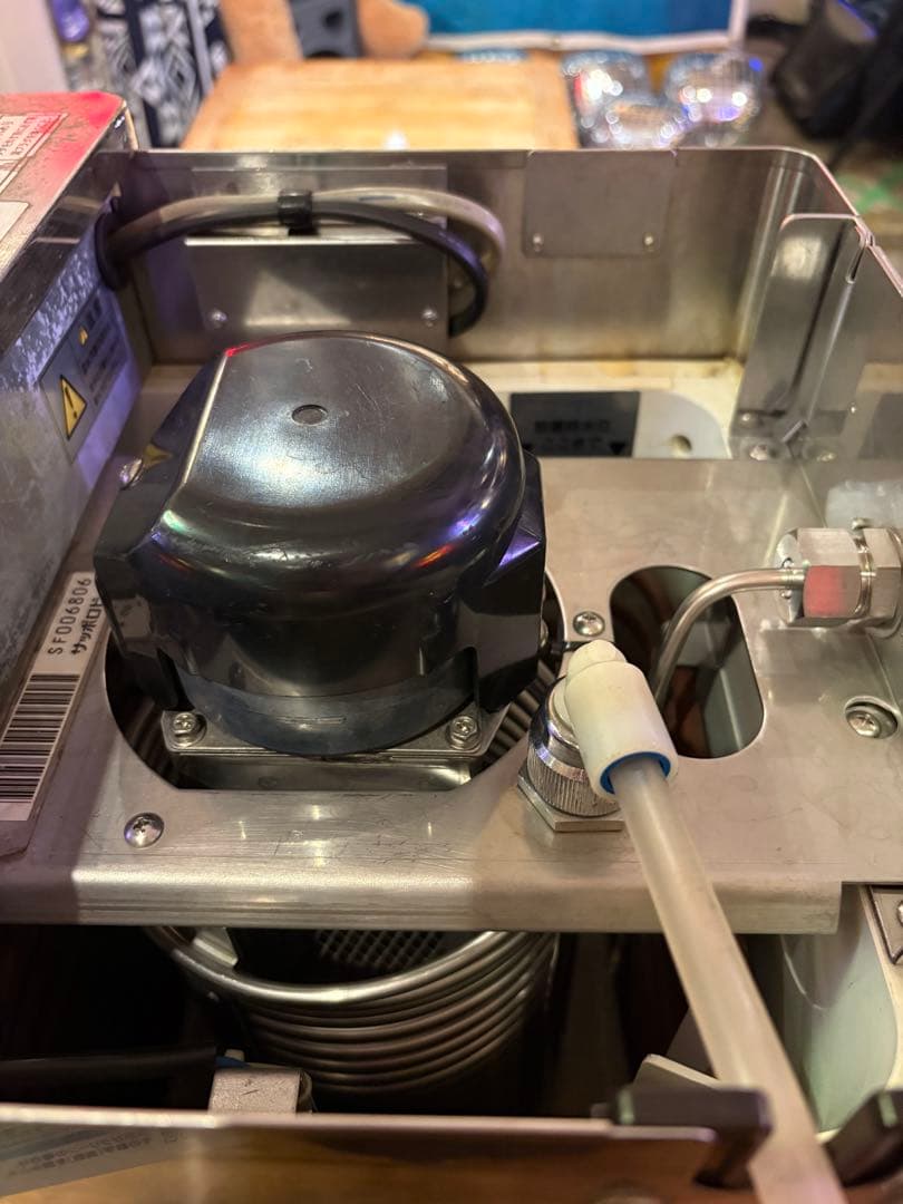 O*i様 生ビールディスペンサー DBF-35SA-CS形