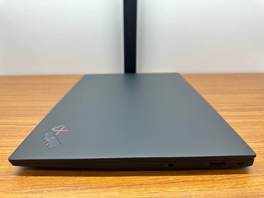 Windowsノート本体 Lenovo X1 Carbon Gen9 i7-1185G7 32/256