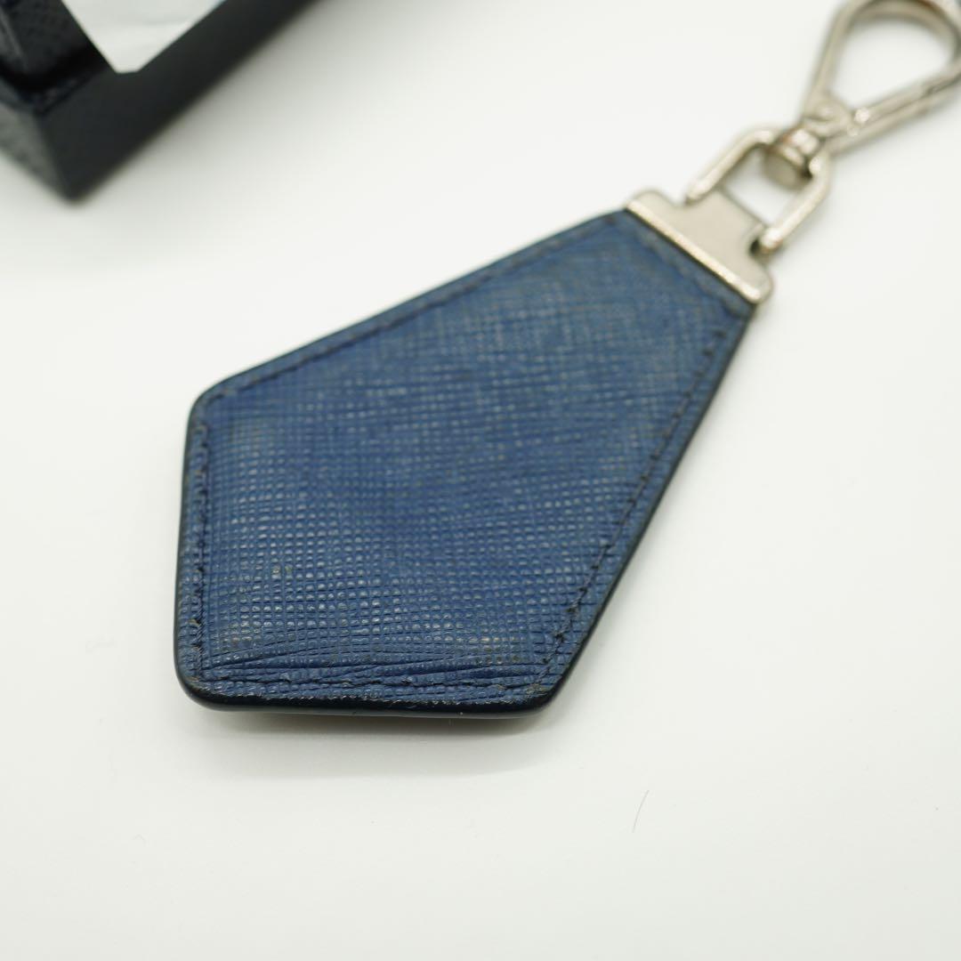 PRADA サフィアーノレザー キーリング　キーホルダー　ネイビー