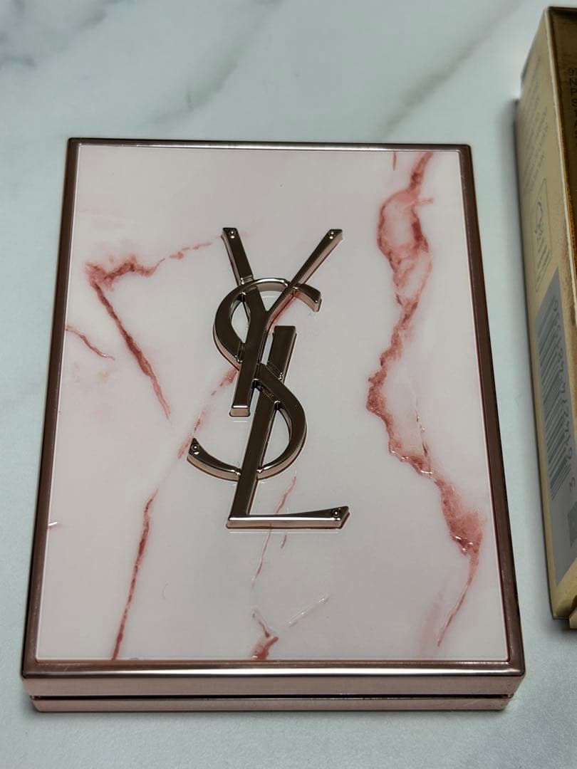 イヴ・サンローラン　クチュールミニクラッチ825