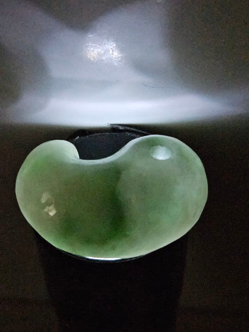 専用 糸魚川産　翡翠勾玉　　　　　☆18,000円☆