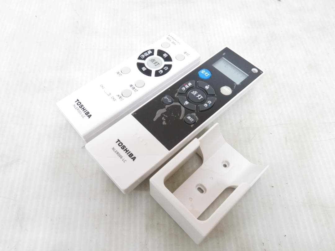 東芝 2022年製 LEDシーリングライト 2個セット 8畳/6畳用 調光/調色