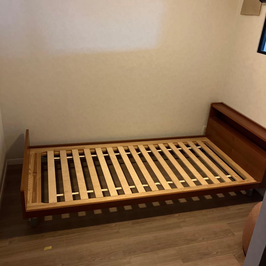 ウニコ ALBEROシングルベッドフレーム unico　すのこベッド