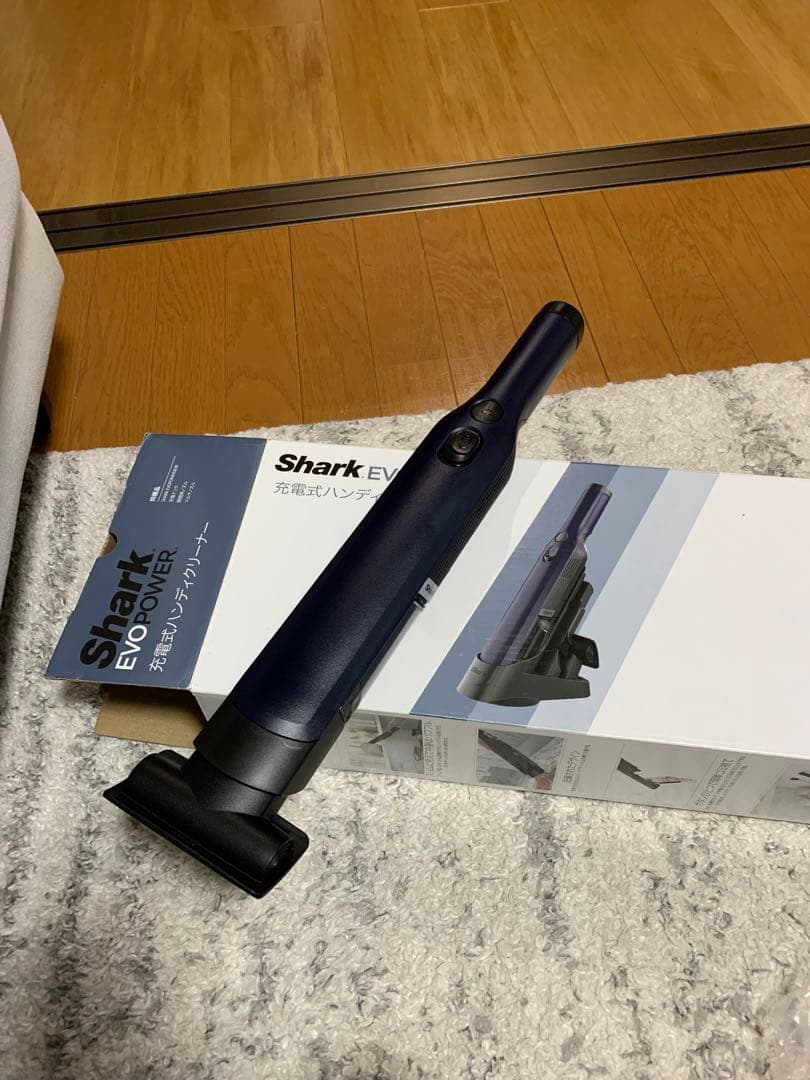 SHARK シャーク EVOPOWER WV210J 充電式ハンディクリーナー