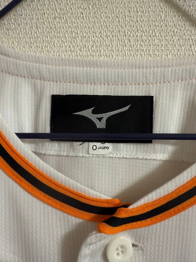 美品　読売ジャイアンツ　坂本勇人　ユニフォーム　Oサイズ　MIZUNO 刺繍