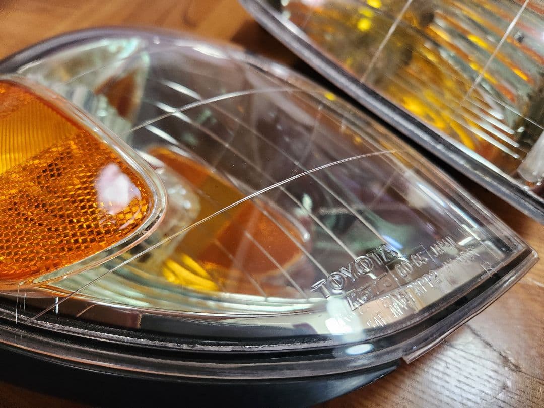 ランクル100シグナス　lx470コーナレンズ