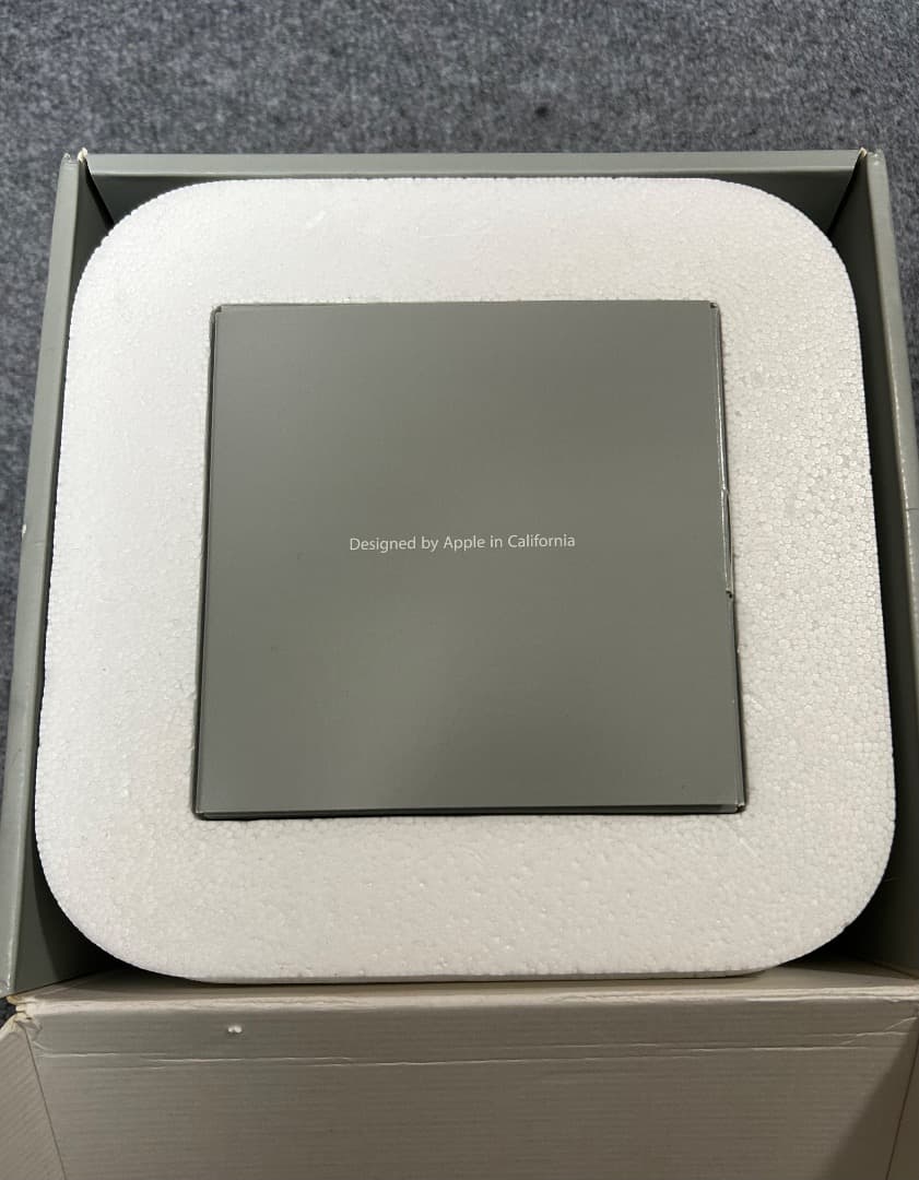 美品 Mac mini 2005 G4 1.42Ghz 1Gb 80GbOS9