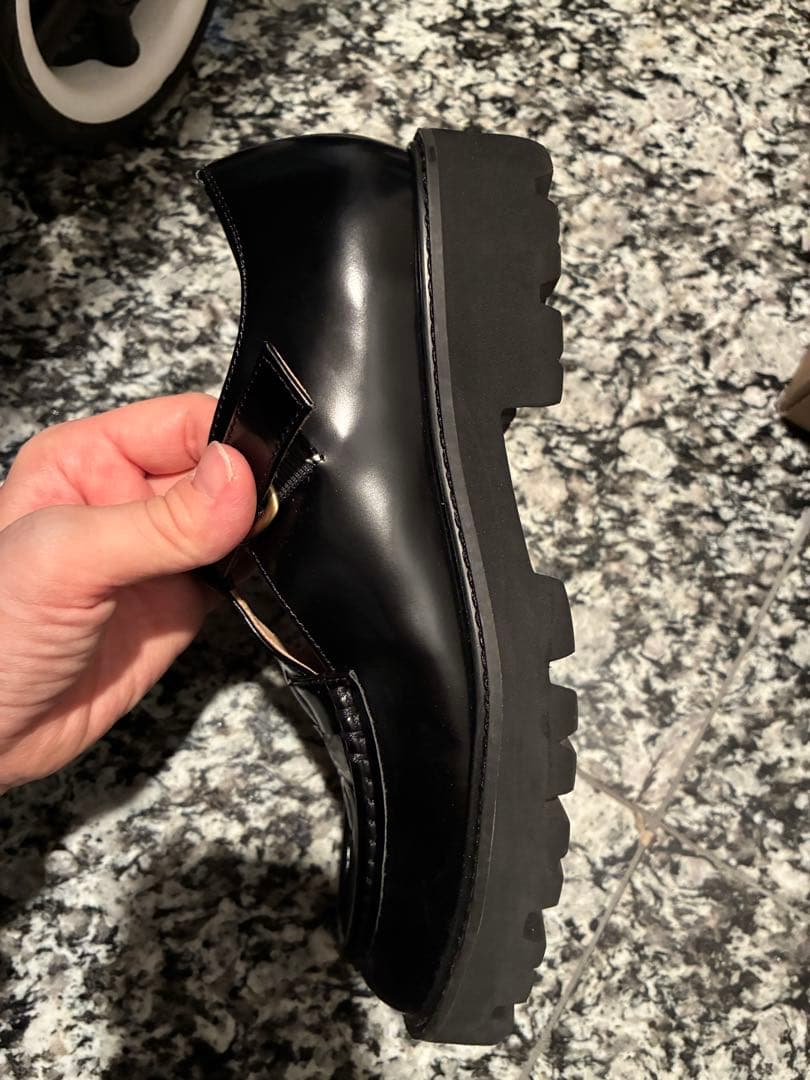 北欧、暮らしの道具店 / Tストラップシューズ