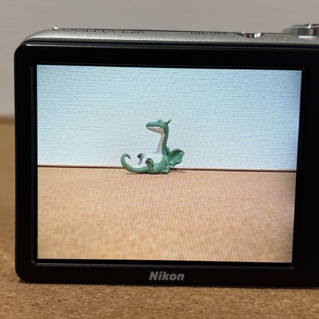 美品 Nikon ニコン COOLPIX クールピクス L28 単三電池使用