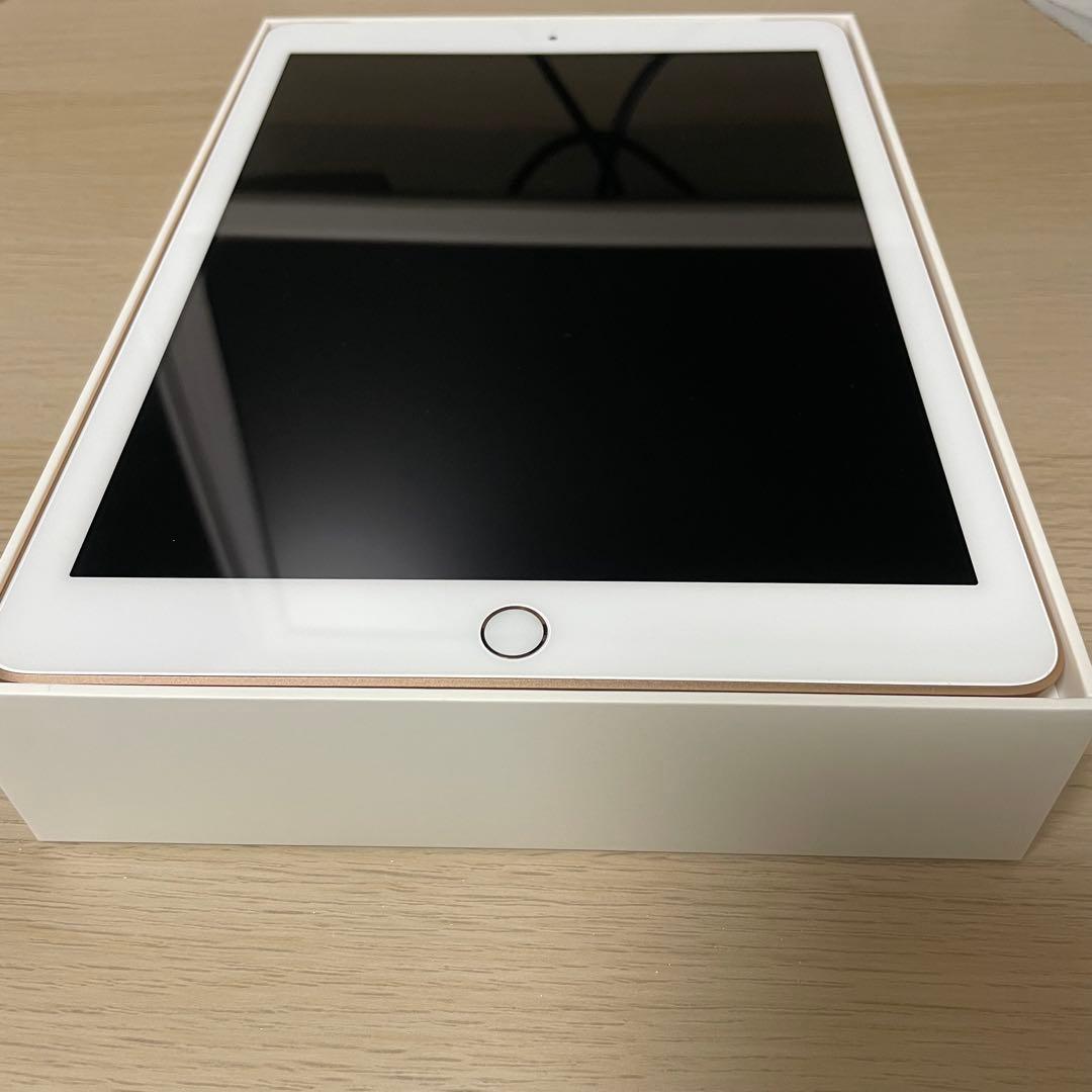 iPad 9.7インチ 第6世代 Wi-Fi+cellularモデル 32GB