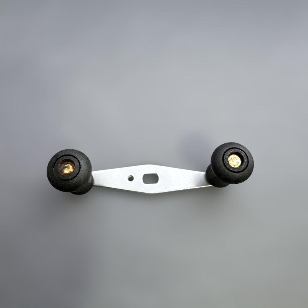 ABU 2500CIレッド　ワンオーナー超美品　試し投げ以降未使用