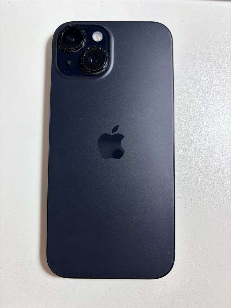 Apple iPhone 15 ブラック本体