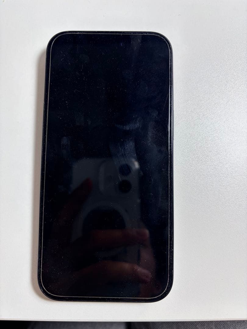 Apple iPhone 15 ブラック本体