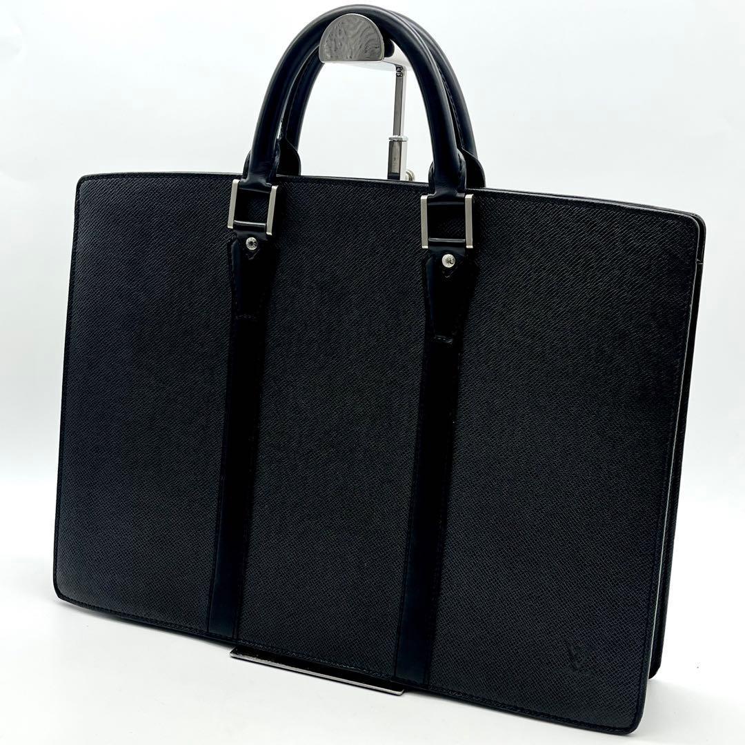 ルイヴィトン タイガ ポルトドキュマンロザン ビジネスバッグ 本物 正規品 人気