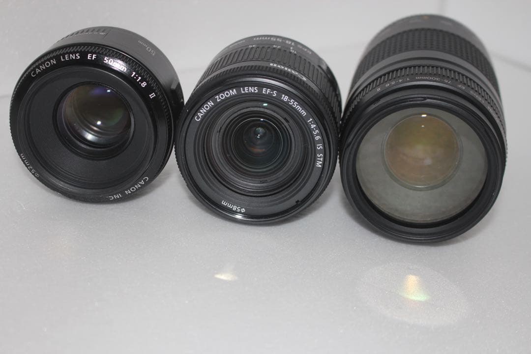 フルサイズ/canon kiss x8i標準&望遠&単焦点トリプルレンズセット
