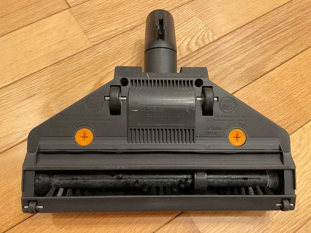 Miele Compact C1 Turbo Team PowerLine 本体