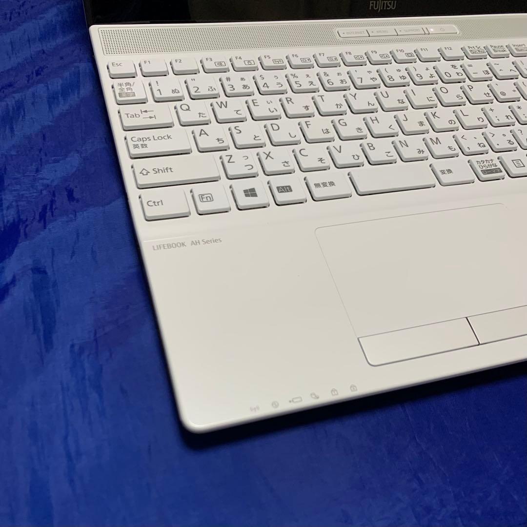 【美品・Athlon Gold搭載】 富士通 LifeBook ノートパソコン
