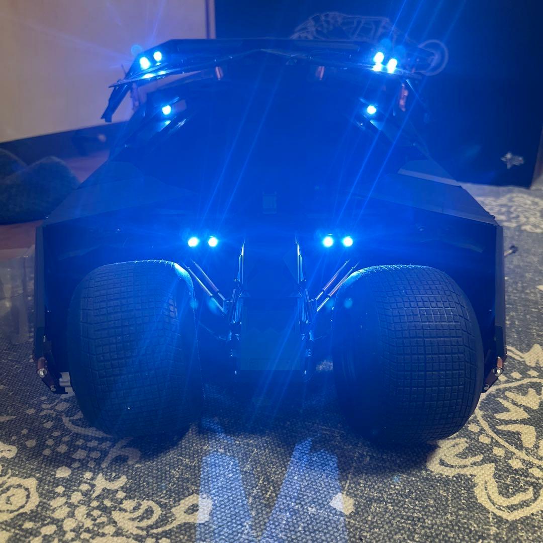 ホットトイズ ダークナイト バットモービル